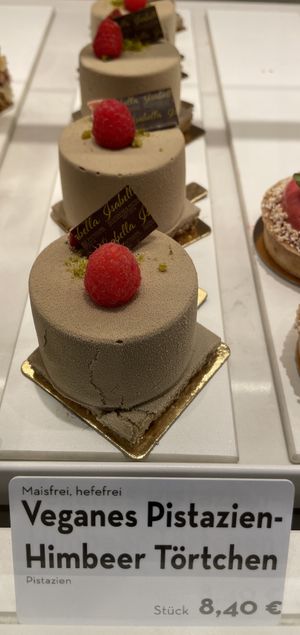   at Isabella Pâtisserie in Munich