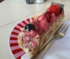 Vegan gluten free raspberry cake😄 at Isabella Pâtisserie in Munich