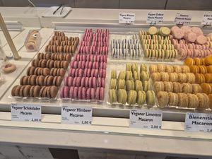 Vegan macarons at Isabella Pâtisserie in Munich