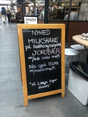 They also had vegan milk shakes   at Is a Bella - Torvehallerne  in Copenhagen