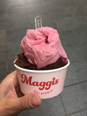 Chocolate and blueberry at Is a Bella - Torvehallerne  in Copenhagen