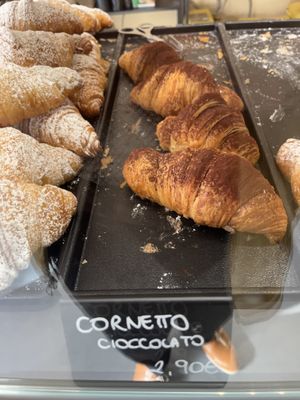 Croissants mit Schokoladencreme  at The Sanctuary in Berlin
