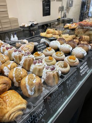 Pastry selection #Veganuary at The Sanctuary in Berlin