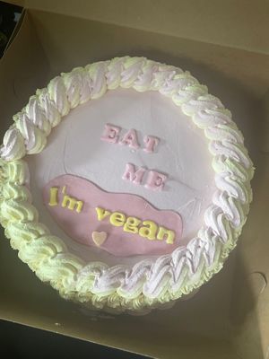 cake order at The Sanctuary in Berlin