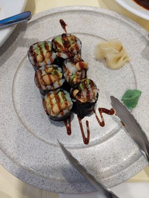 Sushi roll with avocado and peanut at Bodhi Village in Flushing