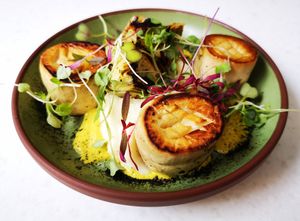 King Oyster Scallops at Stem & Glory - Broadgate in London