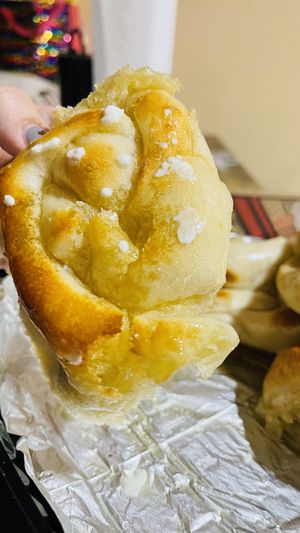 “No Parmesan” on the garlic knots   at Pie Hole in Fort Pierce