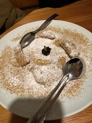 Powidltascherl  at Schlicht Vegan in Vienna