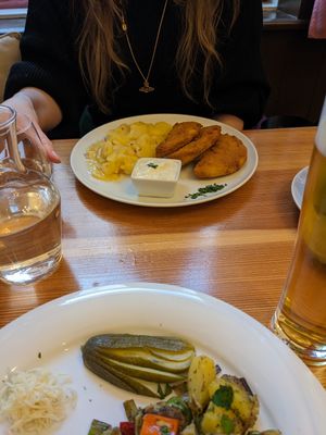 (grenadiermarsch & fried celery "schnitzel") at Schlicht Vegan in Vienna