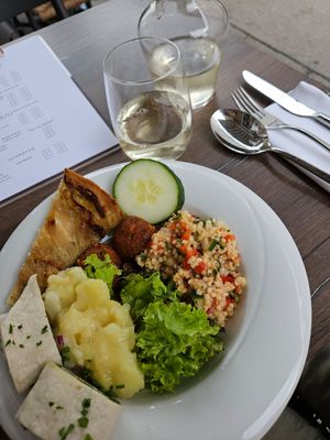  at Schlicht Vegan in Vienna