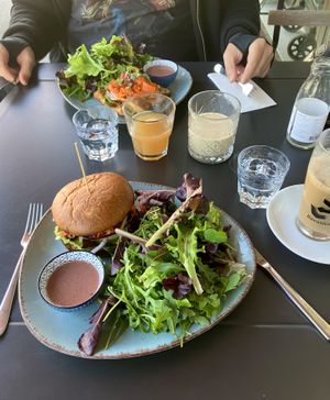 Bun Spicy Läxu & American Läxu Croissant  at Becanto Coffee & Brunch in Bern
