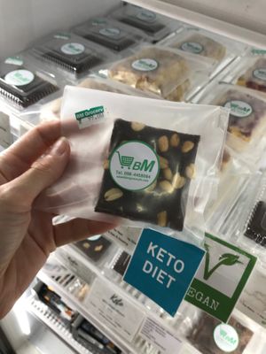 Vegan brownie at Bang Rak Minimart in Koh Samui