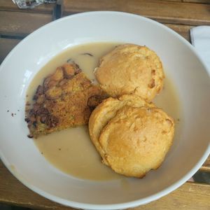 Menu doesn't say biscuits & gravy is vegan, but you can ask for it to be at Finch & Pine in Seattle