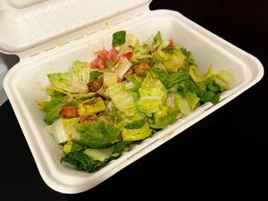 $8 side salad 🫤 at Finch & Pine in Seattle