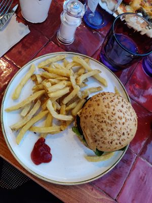 Veggie Burger at Sivina in Mallorca