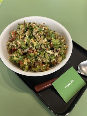 Vegan life  at it SALAD Yeouido  in Seoul