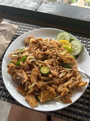 Tofu Pad Thai - vegan so no egg   at Hungry Monkeys in Cebu