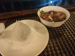 Filipino food at Hungry Monkeys in Cebu