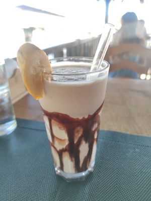 Banana chocolate smoothie at Hungry Monkeys in Cebu
