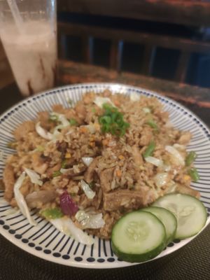 Tofu and Mushroom Fried Rice at Hungry Monkeys in Cebu