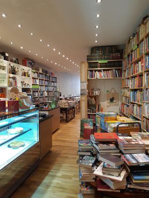 interior at Buchhandlung & Antiquariat Eule in Bruehl