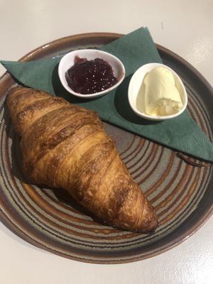 Vegan croissant   at Mahoe - Maybe closed in Oud Beijerland