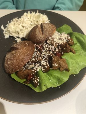 Glutenvrij en vegan broodje teryaki  at Mahoe - Maybe closed in Oud Beijerland