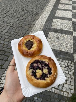 Staff were super friendly in explaining the flavours and vegan options! I went for blueberry and coconut and it was very tasty!  at Kolacherie Celetna in Prague