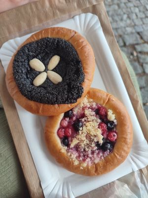 Poppy seed and mixed berry kolaches at Kolacherie Celetna in Prague