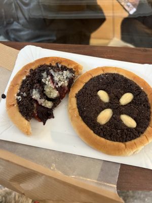 Poppy seed   at Kolacherie Celetna in Prague