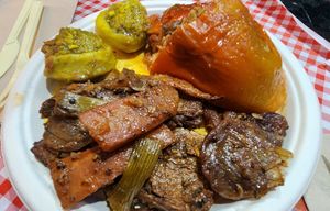 Asado, stuffed artichokes, and stuffed bell pepper at Roni Maadanei Boutique - VBurger - Roni's Hummus - La Plata Mia in Zikhron Yaakov