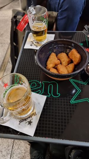 "Empanados veganos" at GRU - Living Heineken - T1 in Guarulhos