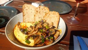 Hummus Teller at Creativa in Ingolstadt