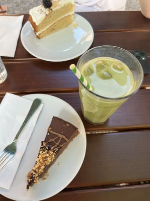 ferrero tarte and matcha with oat milk, vanilla fruity cake (complete vegan)   at Creativa in Ingolstadt