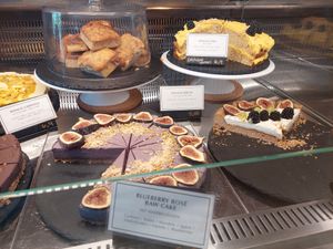 more cakes, e.g. blueberry, vanilla & banana bread at Creativa in Ingolstadt