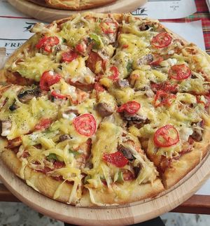  at Santa Lucia Pizza in Trikala