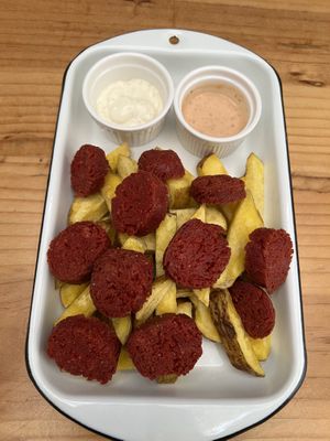 Salchipapas a 30 soless #Veganuary at Florencia - Vegan Kitchen in Lima