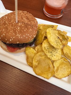 Bohnen Burger   at Florencia - Vegan Kitchen in Lima
