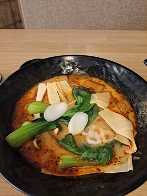 DIY vegan malatang at Xinlongfu Maratang Seogwipo Branch 제주섬신룽푸마라탕 서귀포점 in Seogwipo