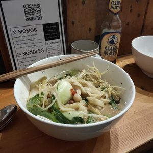 Vegan noodles at Kleiner Herd Großes Feuer in Bonn