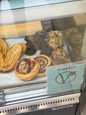  at La Barra Dulce in Madrid