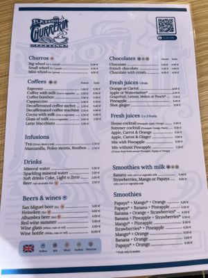 Speisekarte mit Hinweis auf vegane Optionen  at Churrería Ramón in Malaga
