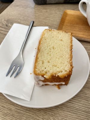Vegan lemon cake   at Winter - Kaffee & Mehr in Karlsruhe
