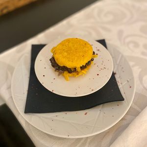 Black Bean Arepa
served with caramalized plantains, guasakakka and cheese.
*vegan cheese available with advance notice to the restaurant😄 at Restaurante Céu in Faro