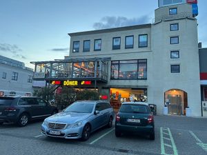 Outside view of the restaurant, set in an industrial area. at Henry's Sandbar & Restaurant in Kerpen