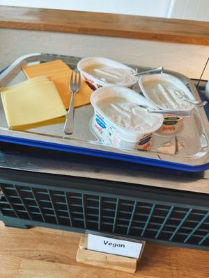 Vegane Käseauswahl zum Frühstück (gab‘s bei uns nur am Sonntag)  at Gut Hügle Erlebnishof in Ravensburg