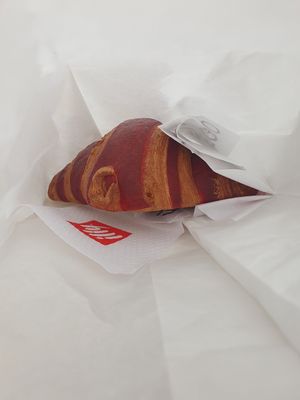 Raspberry croissant at Pasticceria Flego in Verona