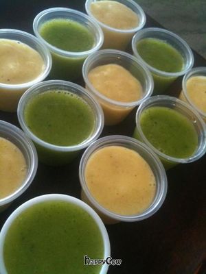 raw vegan smoothies - My Thai; Tropical Mint; Strawberry Fields; and Mango at SimplyRaw Express in Ottawa