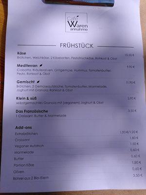 Breakfast menu at Café Warenannahme  in Hannover