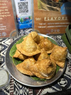   at Hommie Samosas  - Pai in Pai